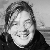 Portret van Esther van Opzeeland